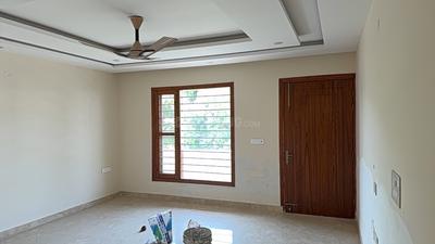 4 BHK Independent Builder Floor