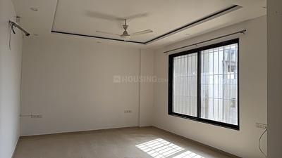 Bedroom Image of 2800 Sq.ft 4 BHK Apartment / Flat for rent in Shreeji Luxuria, Govind Nagar Nashik for Rs. 40000
