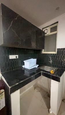 Kitchen Image of 290 Sq.ft 1 RK Independent House for rent in DLF Phase 3 Gurgaon for Rs. 15000