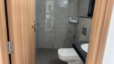 Bathroom Image of 600 Sq.ft 1 BHK Apartment / Flat for rent in Godrej Urban Park, Powai Mumbai for Rs. 70000