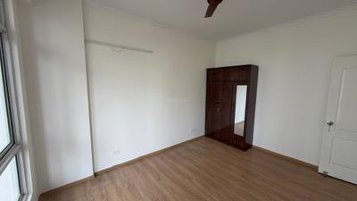 Bedroom Image of 1840 Sq.ft 4 BHK Apartment / Flat for sale in Raheja Sampada, Sector 92 Gurgaon for Rs. 12900000