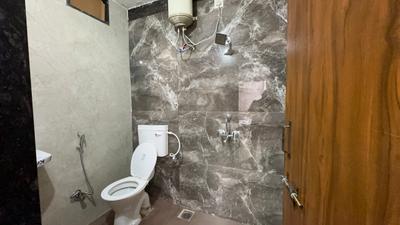 Image of 900 Sq.ft 2 BHK Builder Floor for rent in Mahalakshmi Nagar, Indore for Rs. 25000