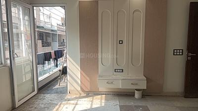 Bedroom Image of 1400 Sq.ft 4 BHK Builder Floor for sale in Sector 7 Rohini New Delhi for Rs. 26500000