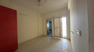 Bedroom Image of 2050 Sq.ft 3.5 BHK Apartment / Flat for sale in Maxblis Grand Wellington, Sector 75 Noida for Rs. 33000000