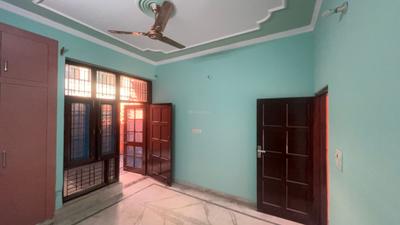 Bedroom Image of 1000 Sq.ft 2 BHK Builder Floor for rent in Sector 47 Noida for Rs. 28000