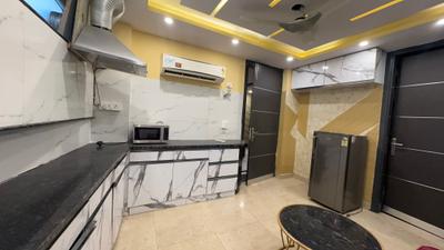 Kitchen Image of 970 Sq.ft 1 BHK Builder Floor for rent in DLF Phase 3 Gurgaon for Rs. 34500