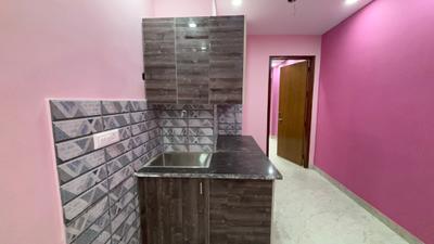 Kitchen Image of 500 Sq.ft 2 BHK Apartment / Flat for sale in Sector 4 Rohini New Delhi for Rs. 2800000