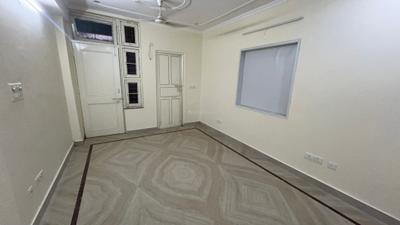 Bedroom Image of 1500 Sq.ft 3 BHK Builder Floor for rent in Rajouri Garden New Delhi for Rs. 50000