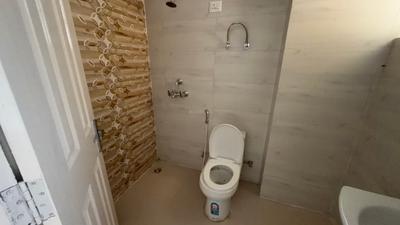 Image of 1793 Sq.ft 3.5 BHK Apartment / Flat for sale in Parakh The Golden Gate, Mahurali, Ghaziabad for Rs. 12800000