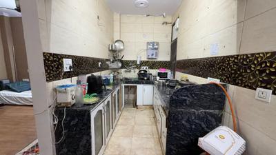 Kitchen Image of 1000 Sq.ft 2 BHK Builder Floor for sale in Patel Nagar New Delhi for Rs. 11000000