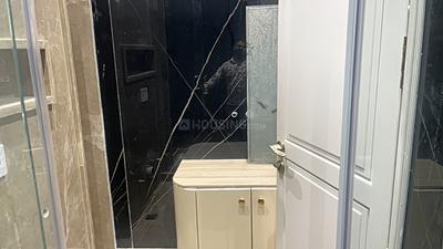 Image of 1800 Sq.ft 3 BHK Builder Floor for sale in Model Town, New Delhi for Rs. 35000000