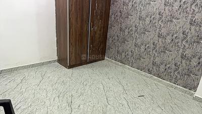 Bedroom Image of 1050 Sq.ft 3 BHK Apartment / Flat for sale in Govindpuram Ghaziabad for Rs. 4150000