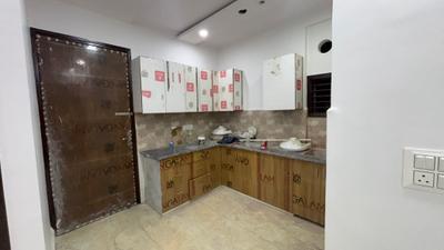 Kitchen Image of 1200 Sq.ft 4 BHK Apartment / Flat for sale in Sector 4 Rohini New Delhi for Rs. 6000000