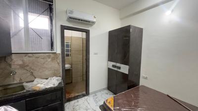 Bedroom Image of 350 Sq.ft 1 RK Apartment / Flat for rent in L I G Colony Indore for Rs. 13999