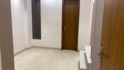 Bedroom Image of 1024 Sq.ft 3 BHK Builder Floor for sale in Paschim Vihar New Delhi for Rs. 22500000