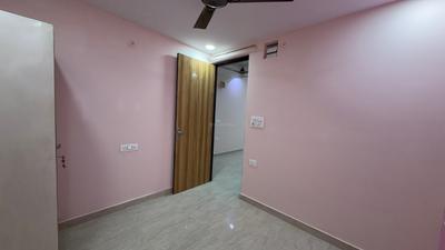 Bedroom Image of 500 Sq.ft 1 BHK Builder Floor for rent in DDA Akshardham Apartments, Sector 19 Dwarka New Delhi for Rs. 18000