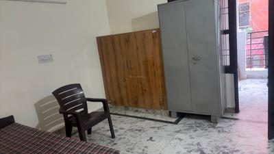 Living Room Image of 630 Sq.ft 1 BHK Independent House for rent in DLF Phase 3 Gurgaon for Rs. 23000