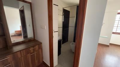 Image of 3372 Sq.ft 6 BHK Penthouse for rent in Orchid Golden Orchid, Lavelle Road, Bengaluru for Rs. 190000