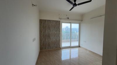 Bedroom Image of 1165 Sq.ft 2 BHK Apartment / Flat for rent in Gaur City 7th Avenue, Noida Extension Greater Noida for Rs. 23000