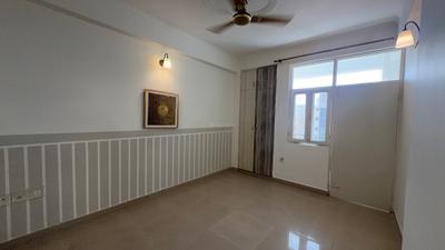 Bedroom Image of 1750 Sq.ft 3.5 BHK Apartment / Flat for sale in Skytech Merion Residency I, Crossings Republik Ghaziabad for Rs. 10100000