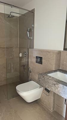 Image of 2500 Sq.ft 5 BHK Apartment / Flat for sale in Piramal Mahalaxmi South Tower, Worli, Mumbai for Rs. 152500000