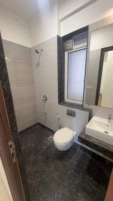 Image of 1250 Sq.ft 2.5 BHK Apartment / Flat for sale in Kalpataru Radiance, Goregaon West, Mumbai for Rs. 38000000
