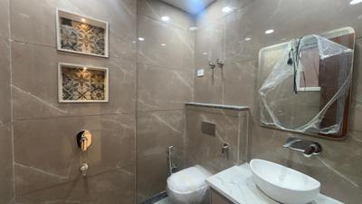 Image of 792 Sq.ft 2 BHK Builder Floor for sale in Vikaspuri, New Delhi for Rs. 13000000