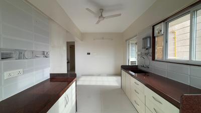 Kitchen Image of 2160 Sq.ft 3 BHK Apartment / Flat for rent in Kothrud Pune for Rs. 61999