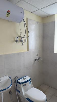 Image of 1080 Sq.ft 3 BHK Apartment / Flat for rent in Pyramid Altia, Sector 70, Gurgaon for Rs. 24500