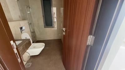 Image of 1260 Sq.ft 3 BHK Apartment / Flat for rent in Piramal Mahalaxmi South Tower, Worli, Mumbai for Rs. 250201