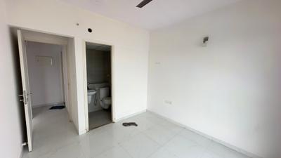 Bedroom Image of 670 Sq.ft 2 BHK Apartment / Flat for sale in Runwal Gardens, Dombivli East Thane for Rs. 7225000