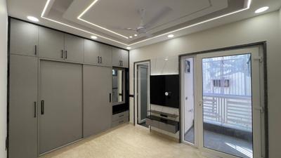 Bedroom Image of 1000 Sq.ft 2 BHK Builder Floor for rent in Janakpuri New Delhi for Rs. 36000