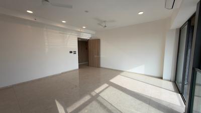 Living Room Image of 1400 Sq.ft 3 BHK Apartment / Flat for sale in Bandra West Mumbai for Rs. 130000000