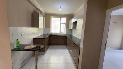 Kitchen Image of 1550 Sq.ft 3 BHK Builder Floor for sale in SS The Palladians, Sector 47 Gurgaon for Rs. 21600000