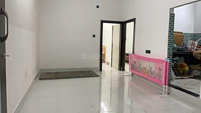Living Room Image of 798 Sq.ft 2 BHK Builder Floor for sale in Picnic Garden Kolkata for Rs. 4050000
