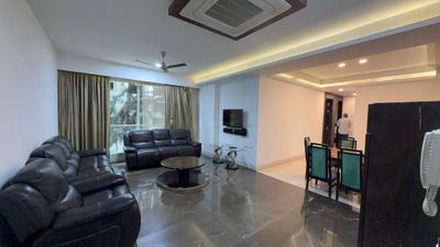 Living Room Image of 1300 Sq.ft 3 BHK Apartment / Flat for rent in Santacruz West Mumbai for Rs. 250000