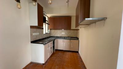 Kitchen Image of 950 Sq.ft 2 BHK Apartment / Flat for sale in Unitech Uniworld Gardens 2, Sector 47 Gurgaon for Rs. 15000000