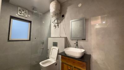 Image of 2000 Sq.ft 2 BHK Builder Floor for rent in DLF Phase 5, Gurgaon for Rs. 80000