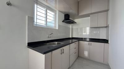 Kitchen Image of 650 Sq.ft 1 BHK Builder Floor for rent in Thanisandra Bengaluru for Rs. 23000
