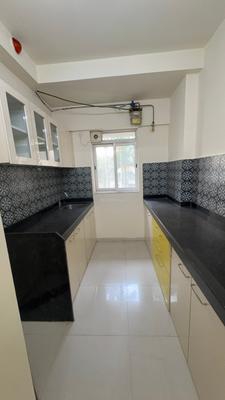 Kitchen Image of 570 Sq.ft 1 BHK Apartment / Flat for rent in Lodha Amara, Kolshet Thane for Rs. 27000