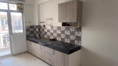 Kitchen Image of 510 Sq.ft 1 BHK Apartment / Flat for rent in Signature Global Andour Heights, Sector 71 Gurgaon for Rs. 20000