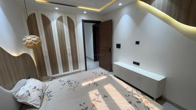 Bedroom Image of 1340 Sq.ft 4 BHK Apartment / Flat for sale in Nawada New Delhi for Rs. 14500000