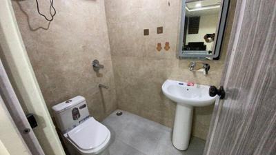 Bathroom Image of 1500 Sq.ft 1 RK Independent House for rent in Big Block South City 2, Sector 49 Gurgaon for Rs. 22000