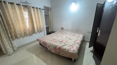 Bedroom Image of 1419 Sq.ft 3 BHK Apartment / Flat for sale in Amanora Sterling Towers R4, Hadapsar Pune for Rs. 19200000