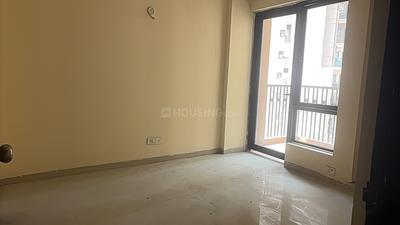 Bedroom Image of 1968 Sq.ft 4 BHK Apartment / Flat for sale in Logix Blossom County, Sector 137 Noida for Rs. 23000000
