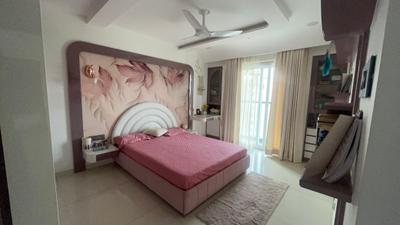 4 BHK Flat