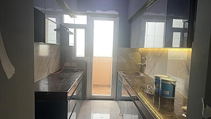 ACE Parkway Property Details Video 1