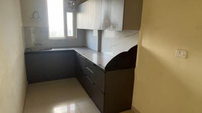 Kitchen Image of 700 Sq.ft 2 BHK Apartment / Flat for rent in Pyramid Elite, Sector 86 Gurgaon for Rs. 18000