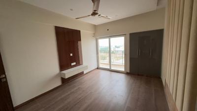 Bedroom Image of 1690 Sq.ft 3 BHK Apartment / Flat for rent in Ruchira Sapphire Smart Homes, Mahurali Ghaziabad for Rs. 29000
