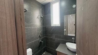 Image of 1130 Sq.ft 2.5 BHK Apartment / Flat for rent in M3M Antalya Hills , Sector 79, Gurgaon for Rs. 32000